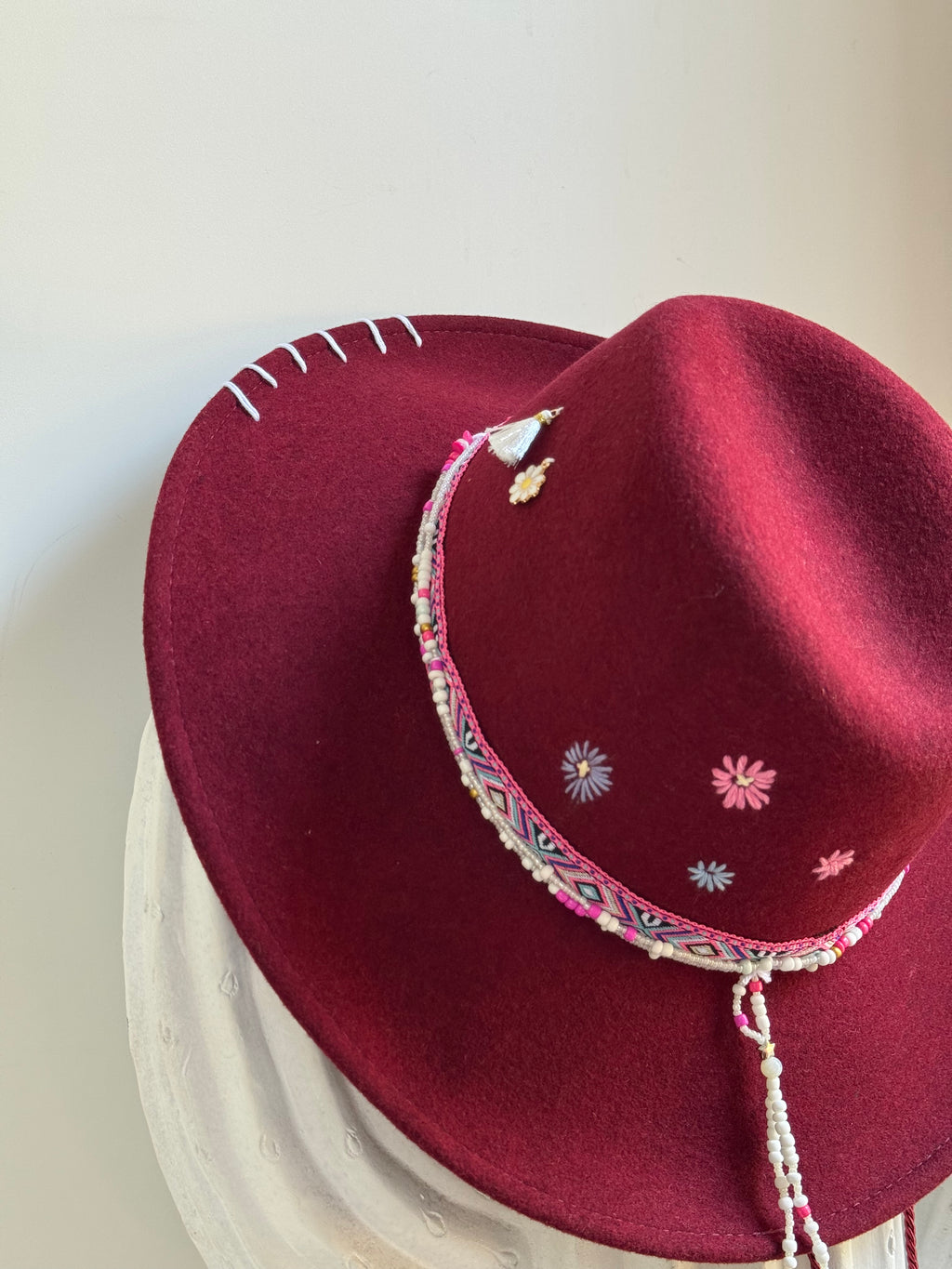 MOUNTAIN LOVER CON PERLINE