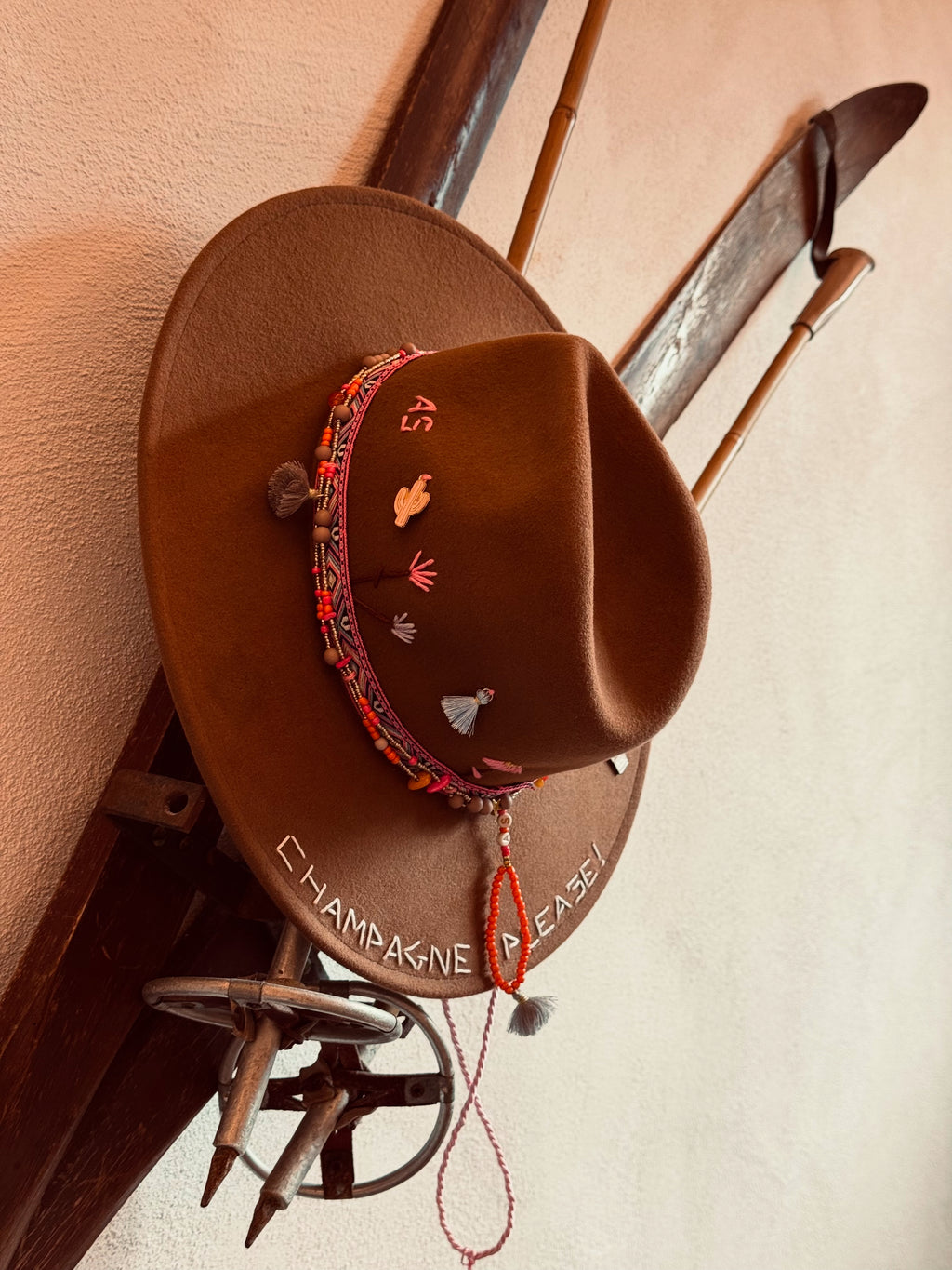 MOUNTAIN LOVER CON PERLINE